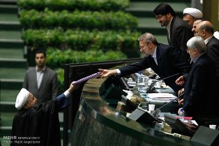 متن کامل بودجه ۹۵ و لایحه برنامه ششم 