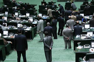 فوریت طرح تسریع در روند بازسازی مناطق زلزله زده آذربایجان شرقی رأی نیاورد